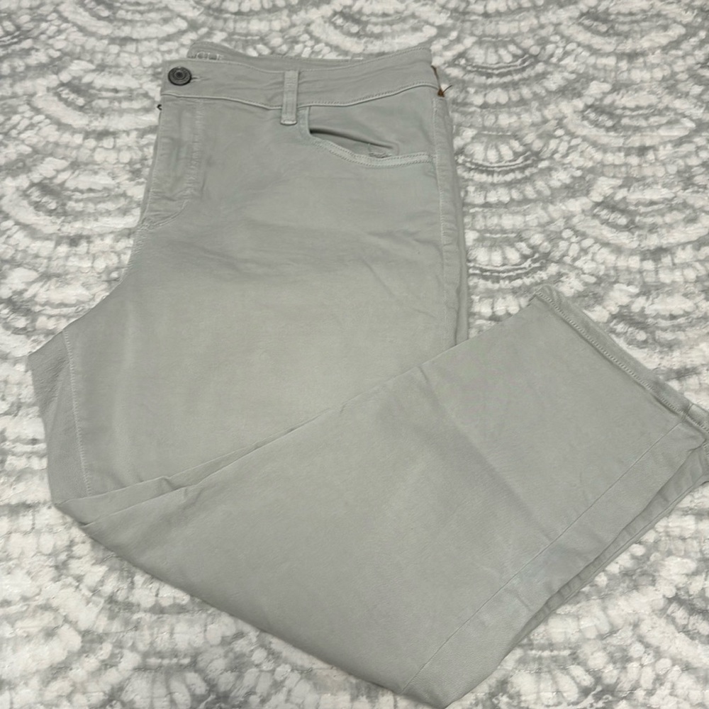 American Eagle Jegging Crop